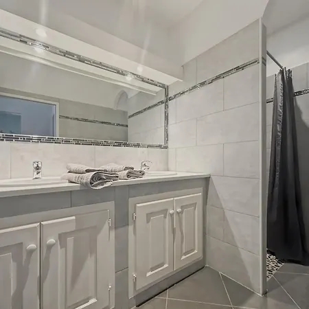 La Parenthese Corse *